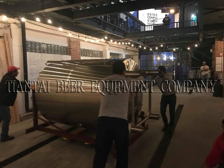 <b>10BBL Micro Brewery System Arrived At Mexico</b>